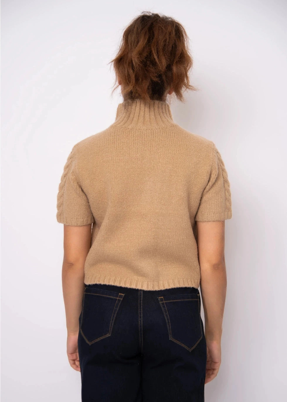 Sharee Short Sleeve Mock Neck Pull-Over RD Style