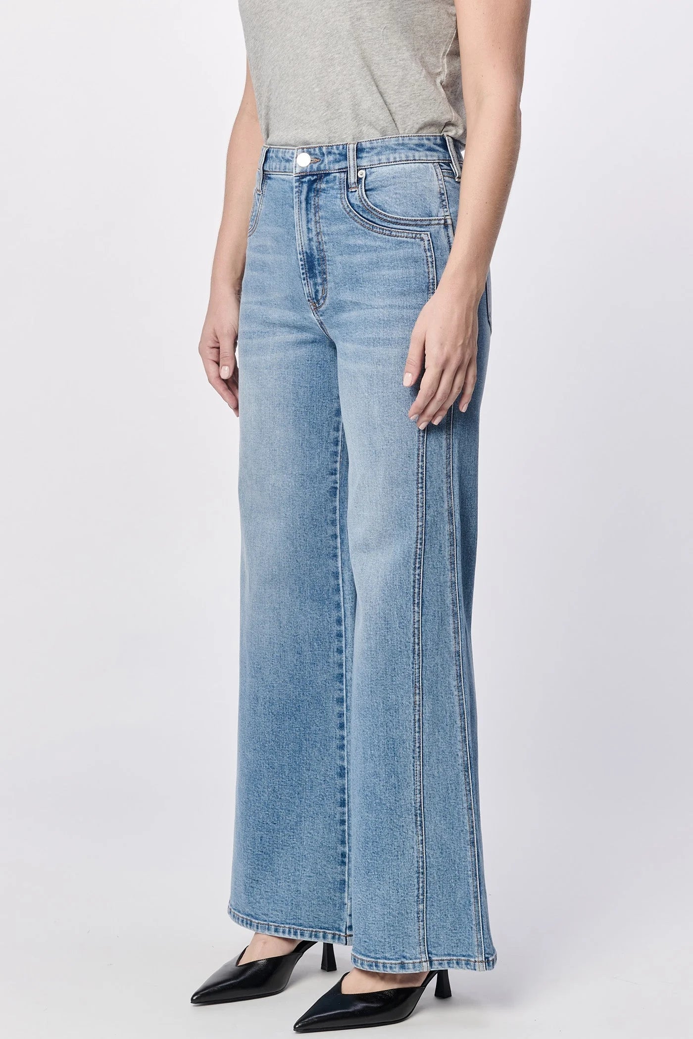 Fiona Wide Leg Jeans Dear John