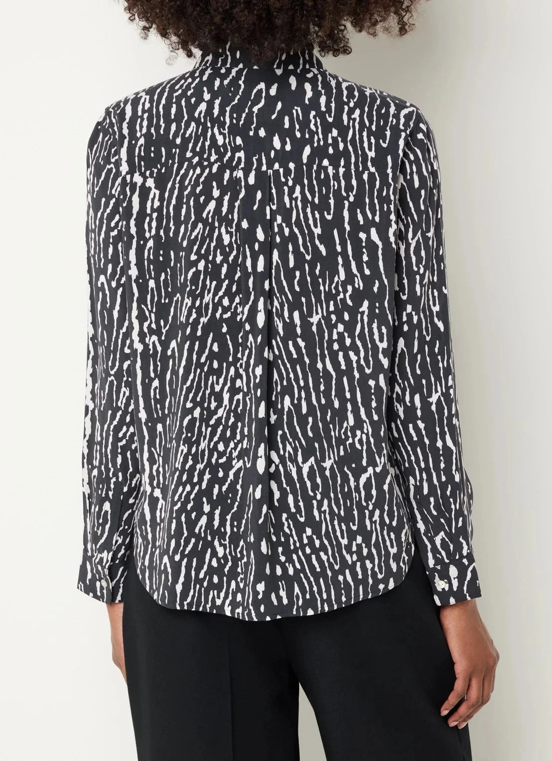 Josephine Shirt Rails