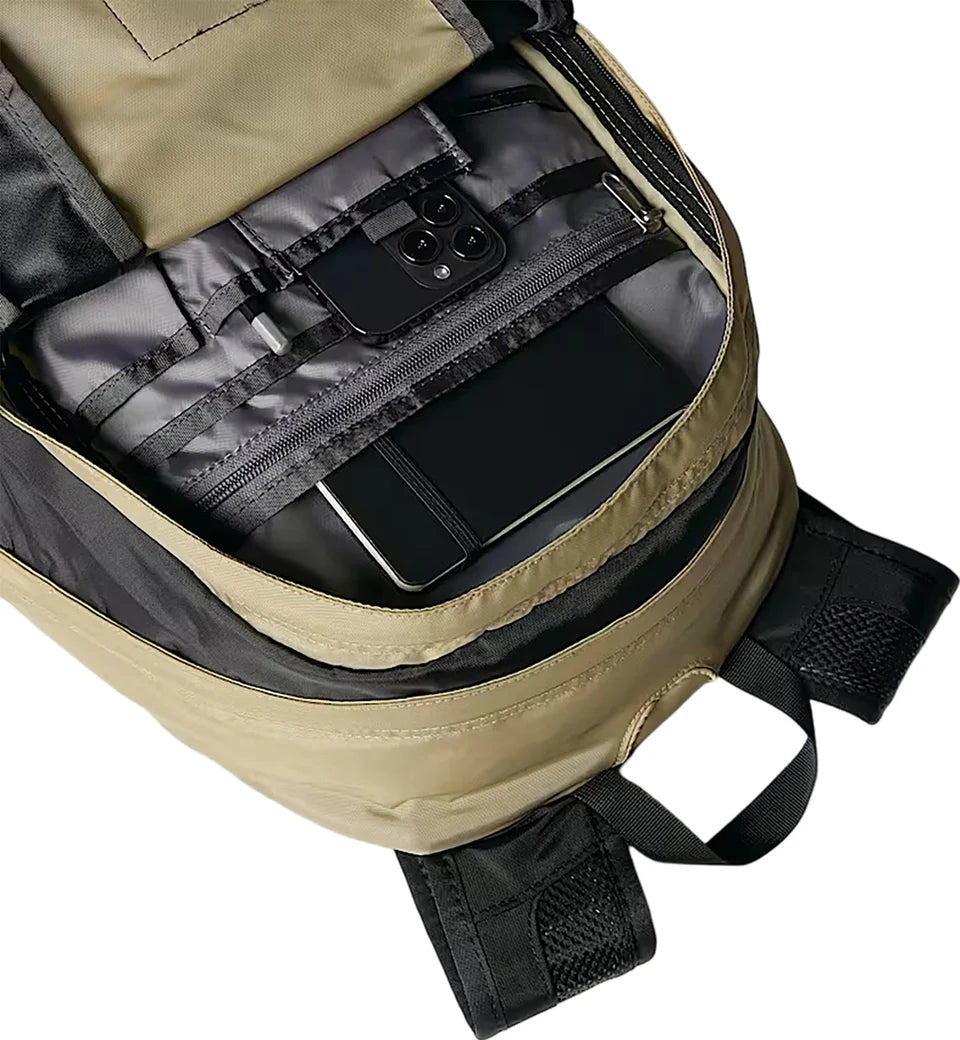 Hot Shot SE Backpack | The North Face The North Face