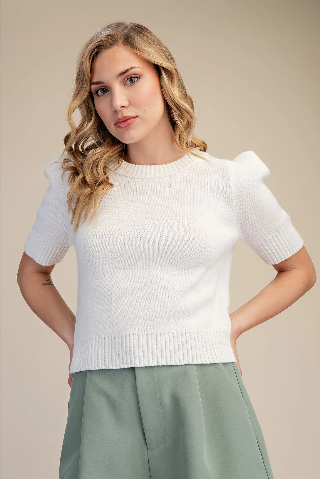 Round Neck Short Sleeve Sweater Knit Top Glam