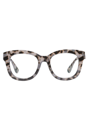 Center Stage | Peepers Peepers