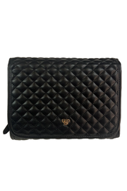 Getaway Toiletry Case Timeless Quilted Pursen