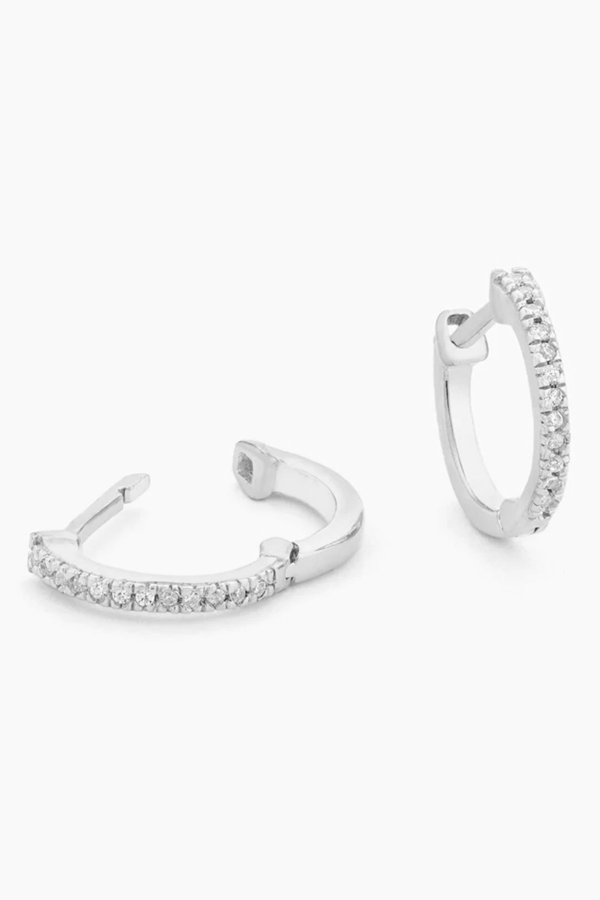Half-Hearted Adventure? Never! Hoop Earrings in Silver Ella Stein