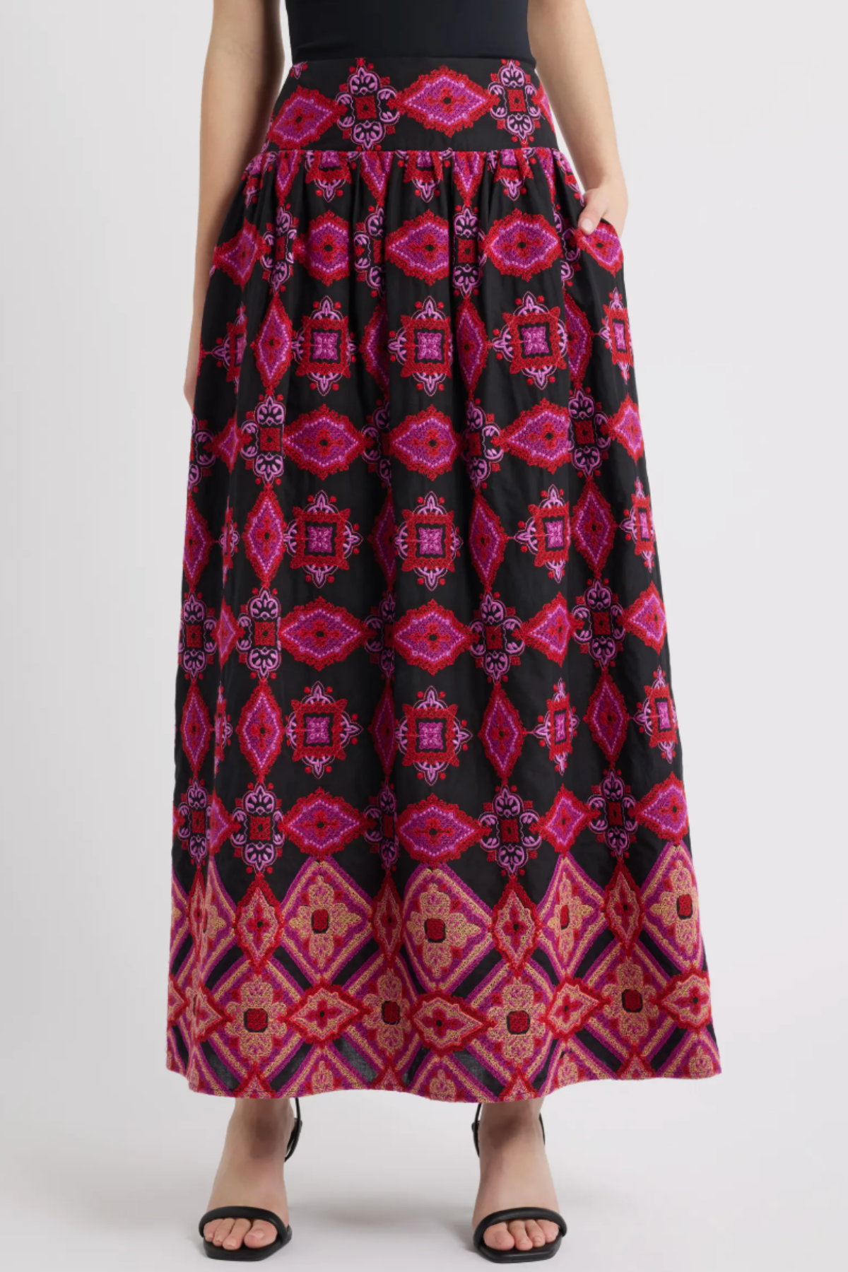 Deana Embroidered Maxi Skirt Ciebon