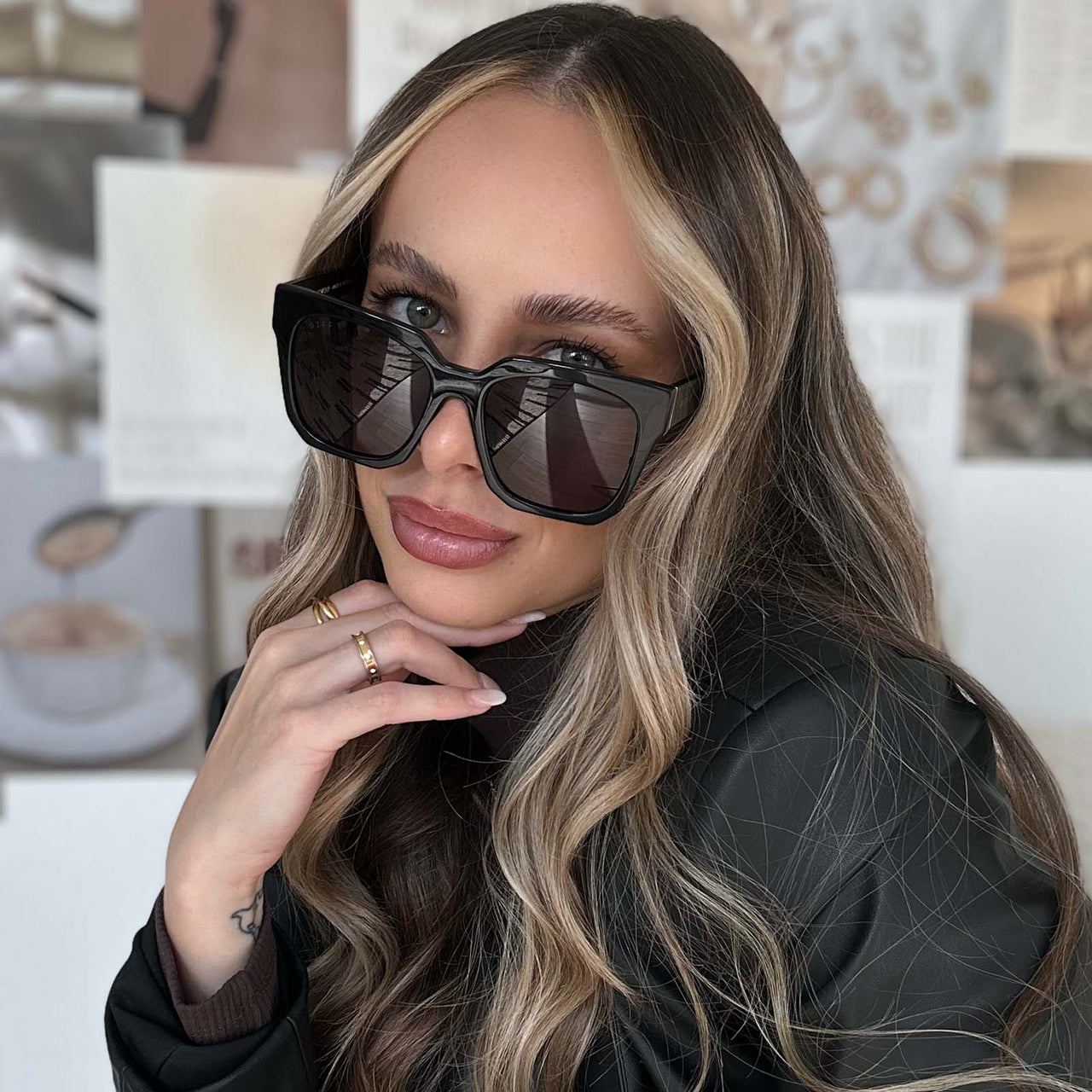 Ariana Square Sunglasses in Black/Grey Gradient | Diff Eyewear