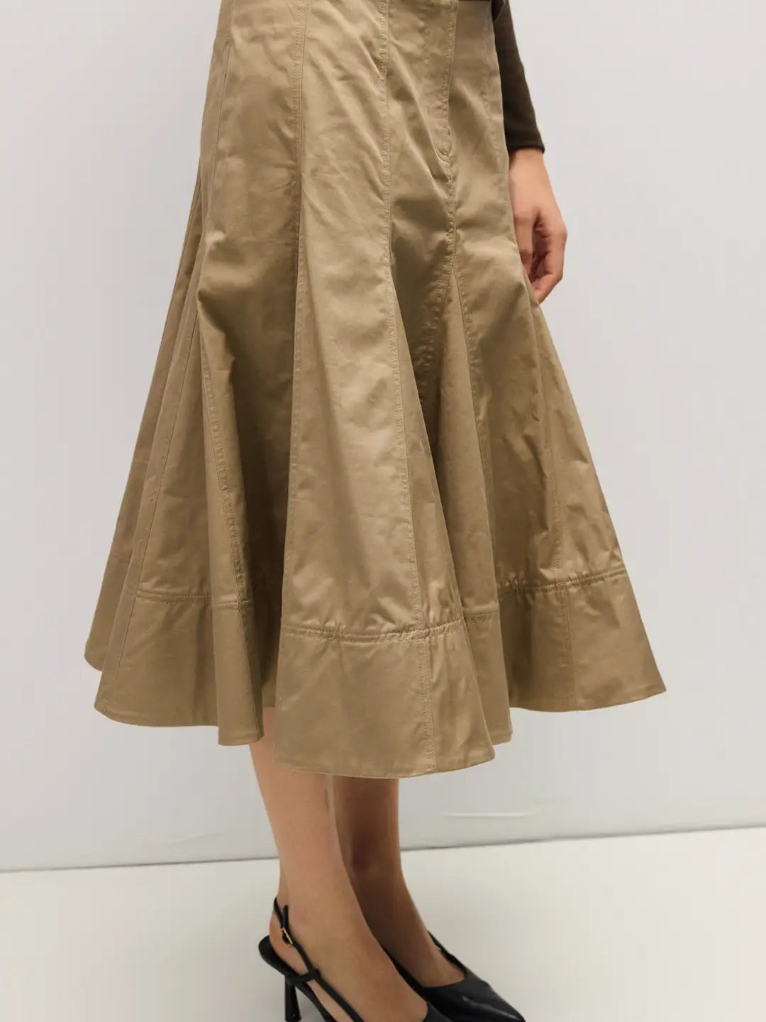 Paneled Flaired Midi Skirt Mod Ref