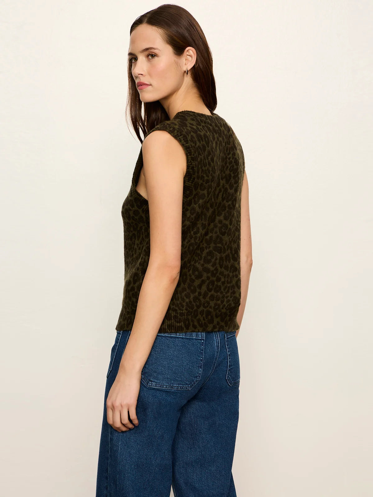 Soft Printed Shell Sleeveless Sweater Sanctuary