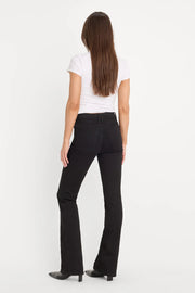 Never Fade Good Classic Slim Bootcut Jeans Good American