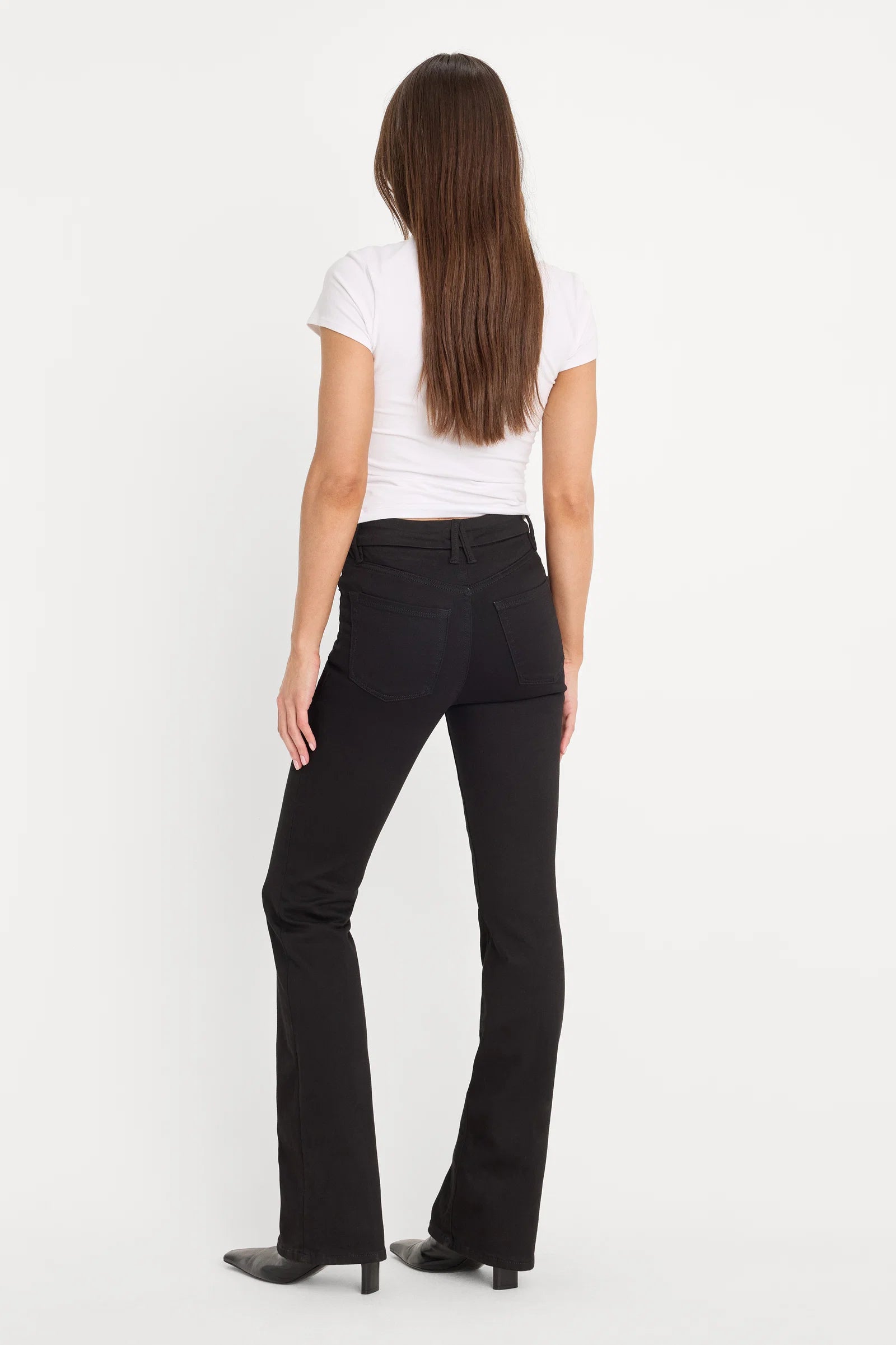 Never Fade Good Classic Slim Bootcut Jeans Good American