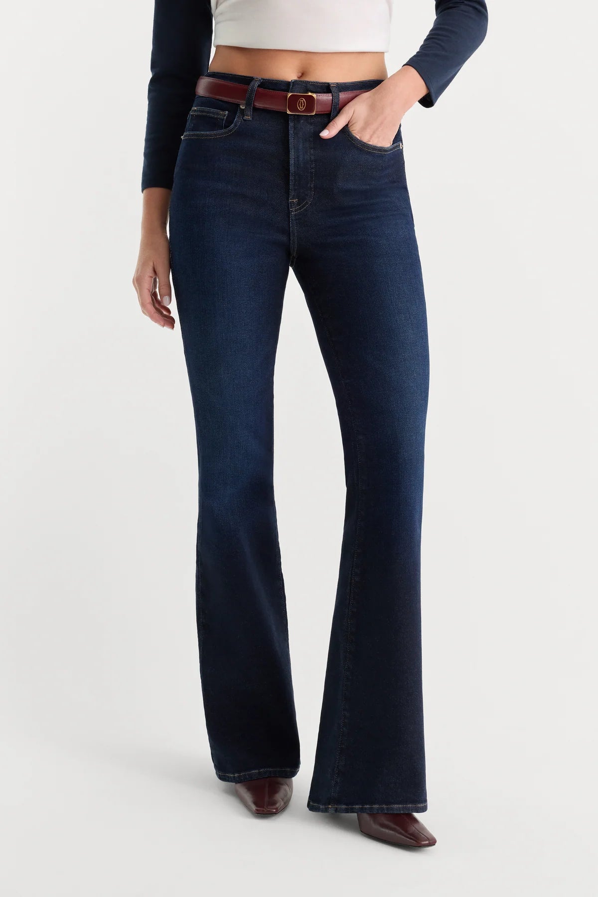 Soft Tech Good Legs Flare Jeans Good American