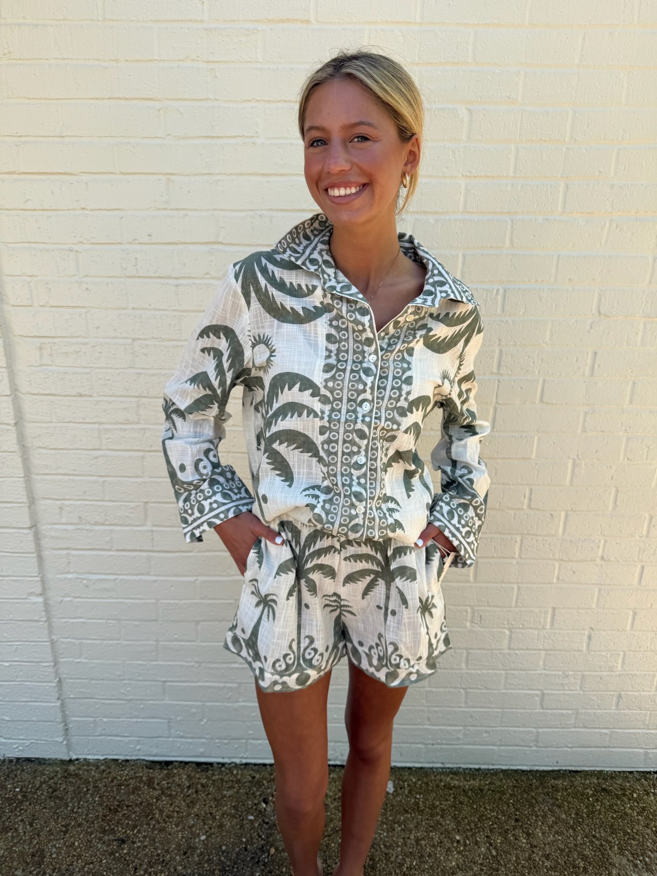 Border Print Shorts