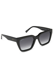 Amara Square Sunglasses in Black Grey Gradient Diff Eyewear