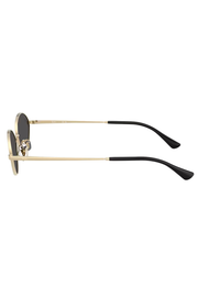 Kai Sunglasses in Pale Gold/Dark Grey | Ray-Ban Ray-Ban