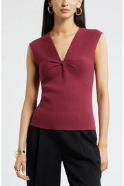 Sleeveless Twist Front Sweater Entro