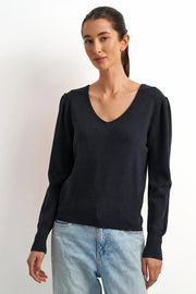 Timeless V-Neck Sweater Astrid