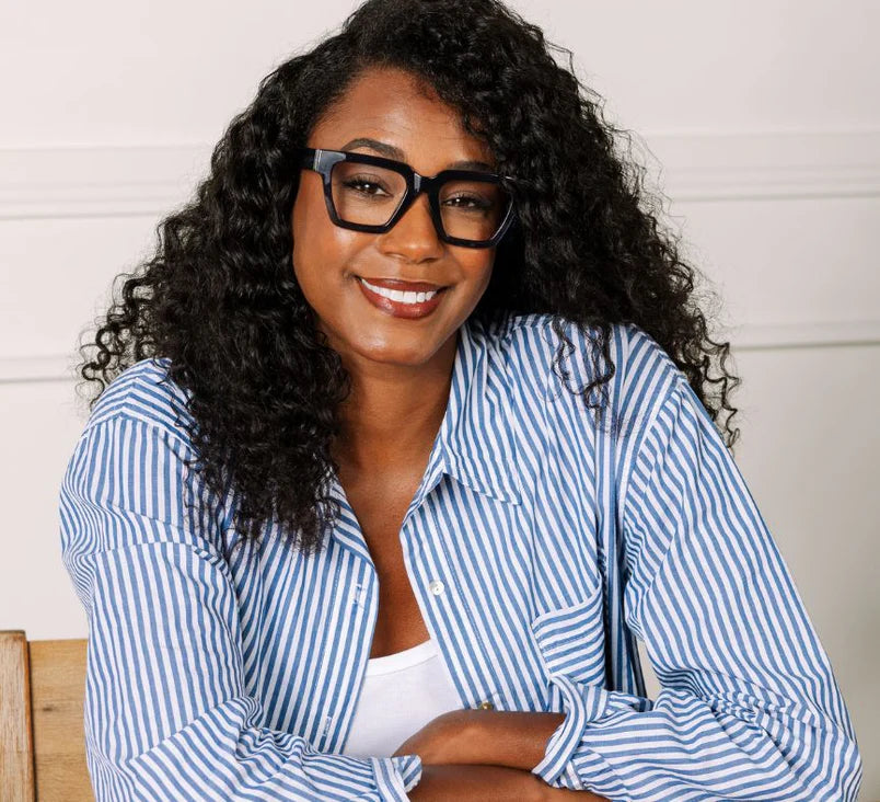 Take a Bow Glasses in Navy | Peepers Peepers