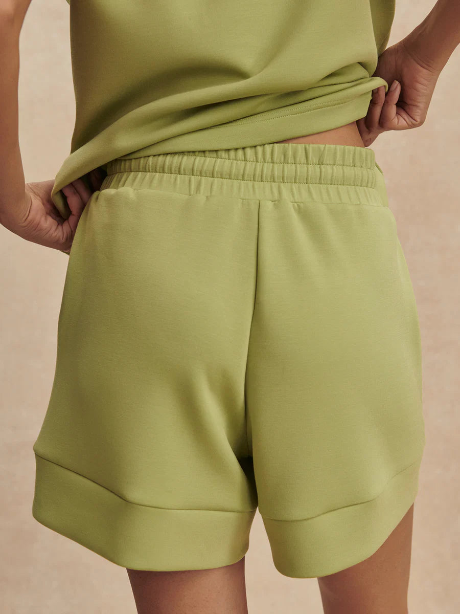 Atrium High-Rise Short 4.5" | Varley Varley