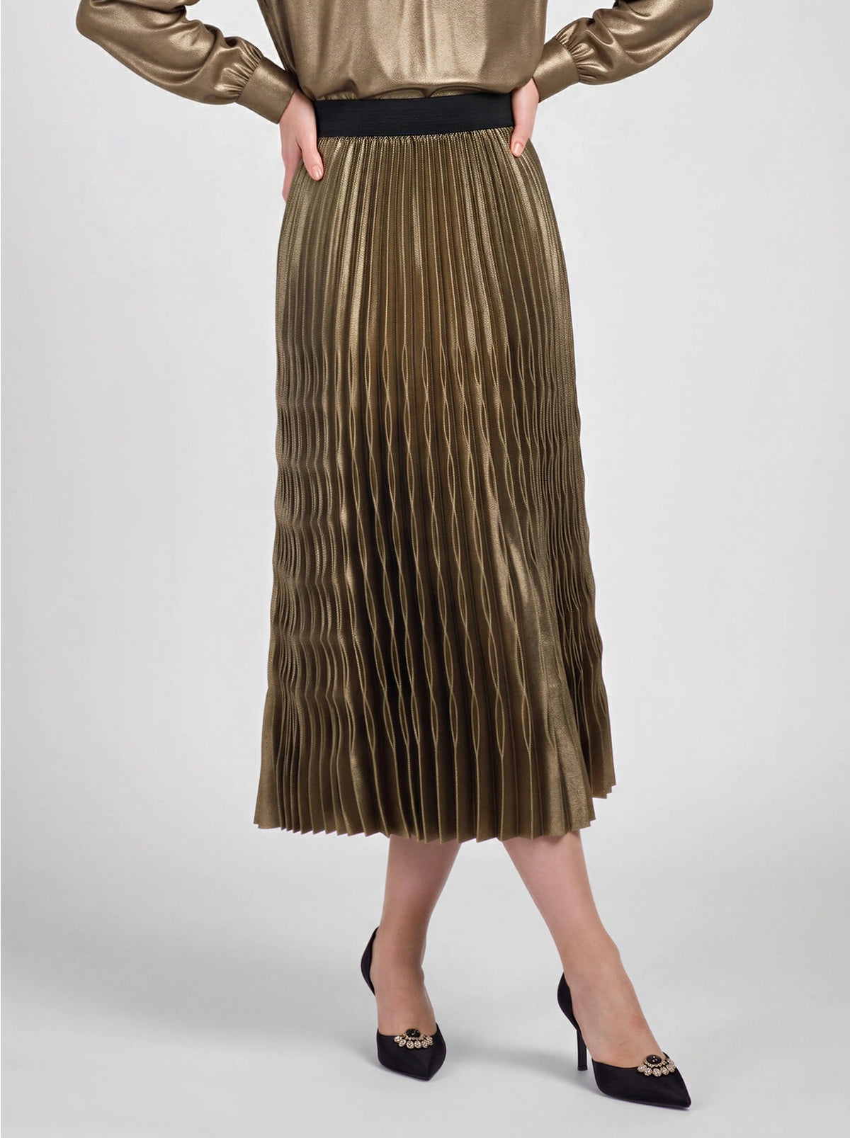 Metallic Special Pleated Midi Skirt Current Air