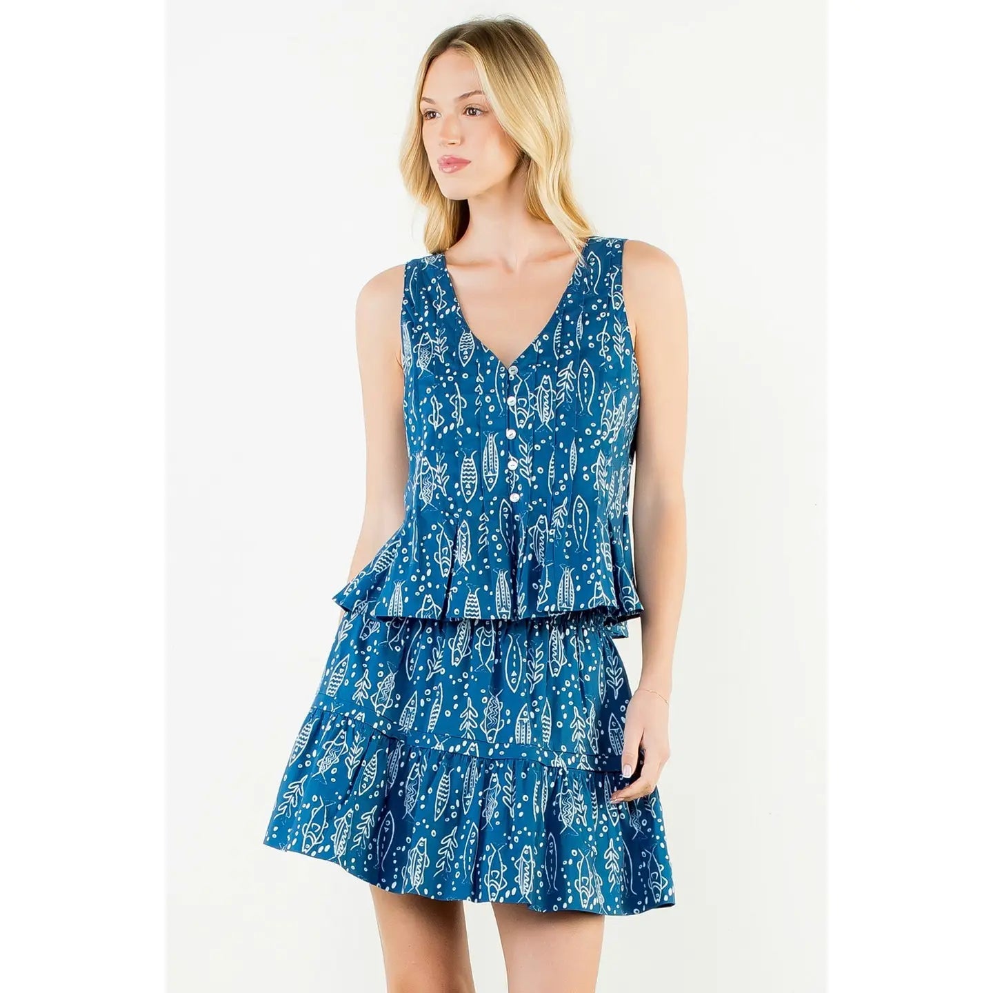 Sleeveless Fish Pattern Top THML