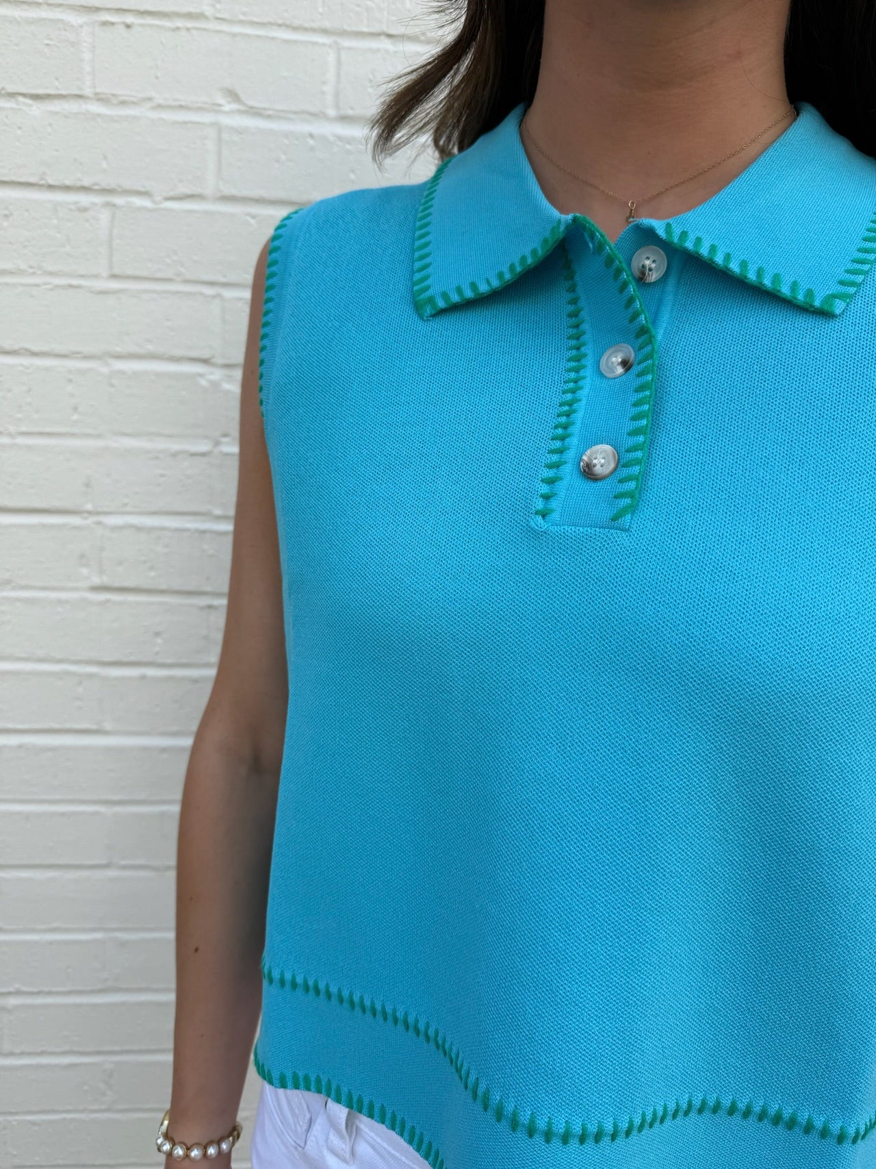 Sleeveless Stitch Sweater Tank Entro