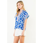Short Sleeve Abstract Pattern Top THML