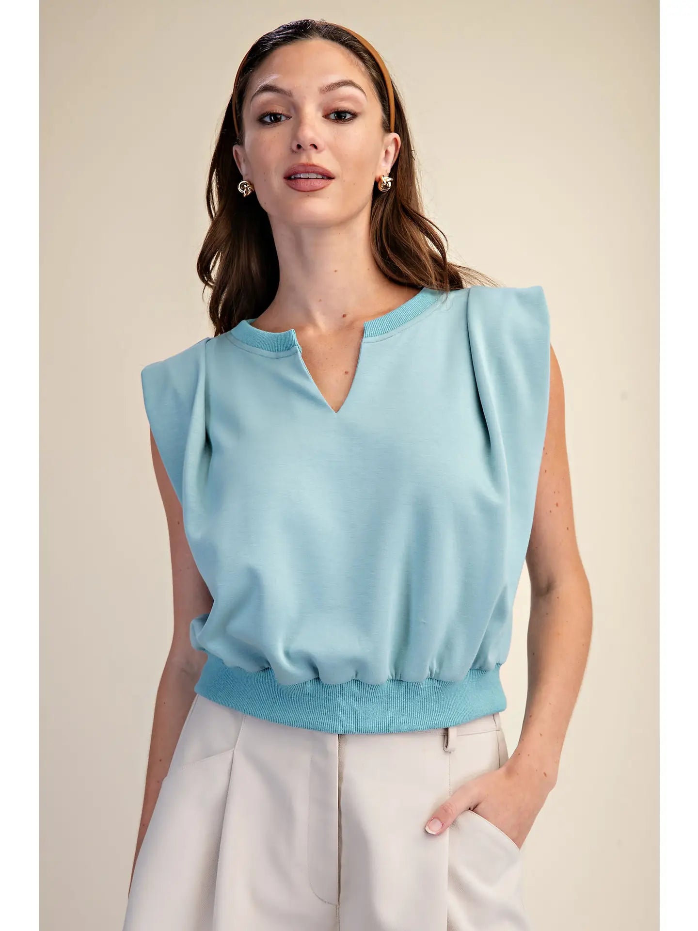 Knit Top with V-Neck Strong-Shoulder Glam