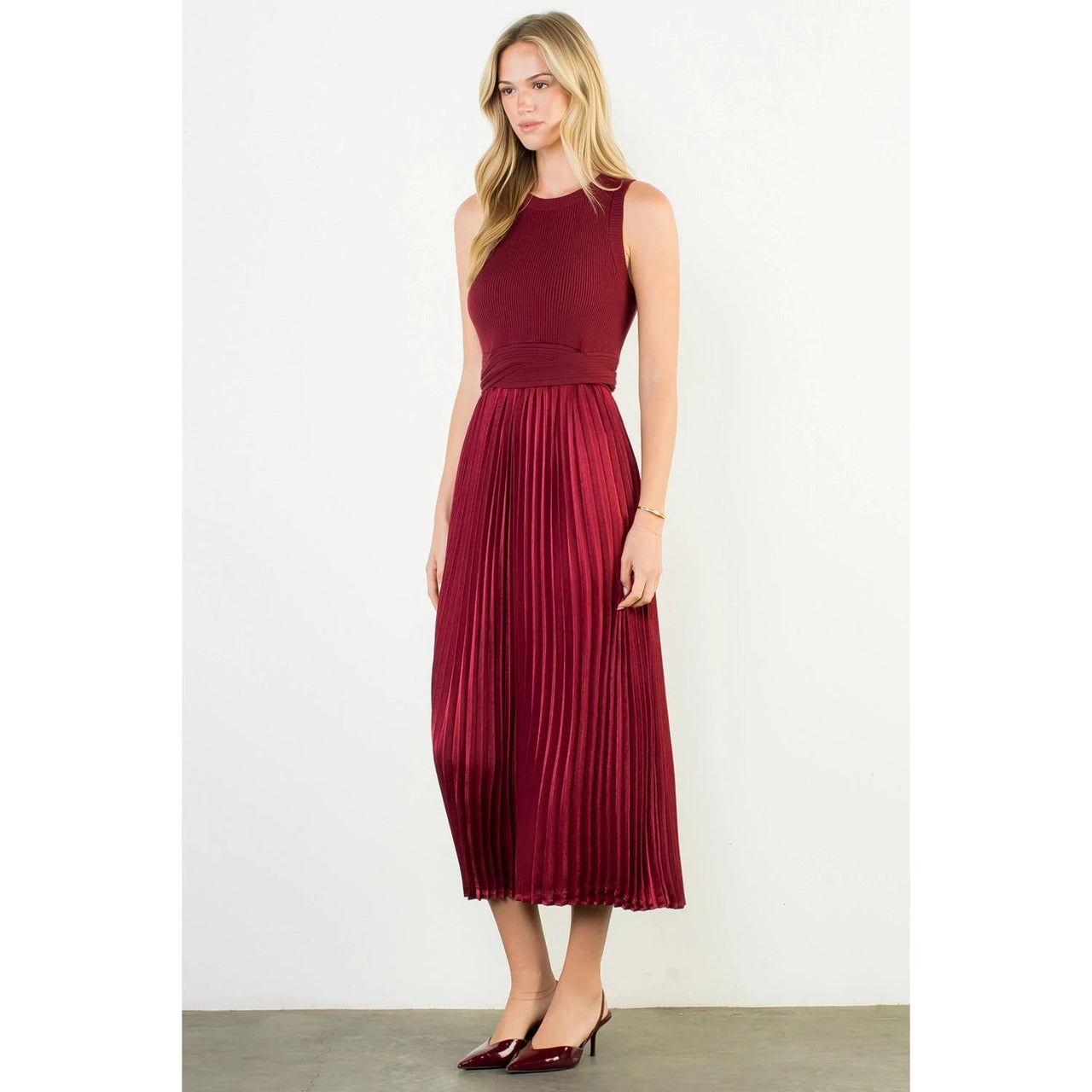 Sleeveless Mixed Media Dress THML