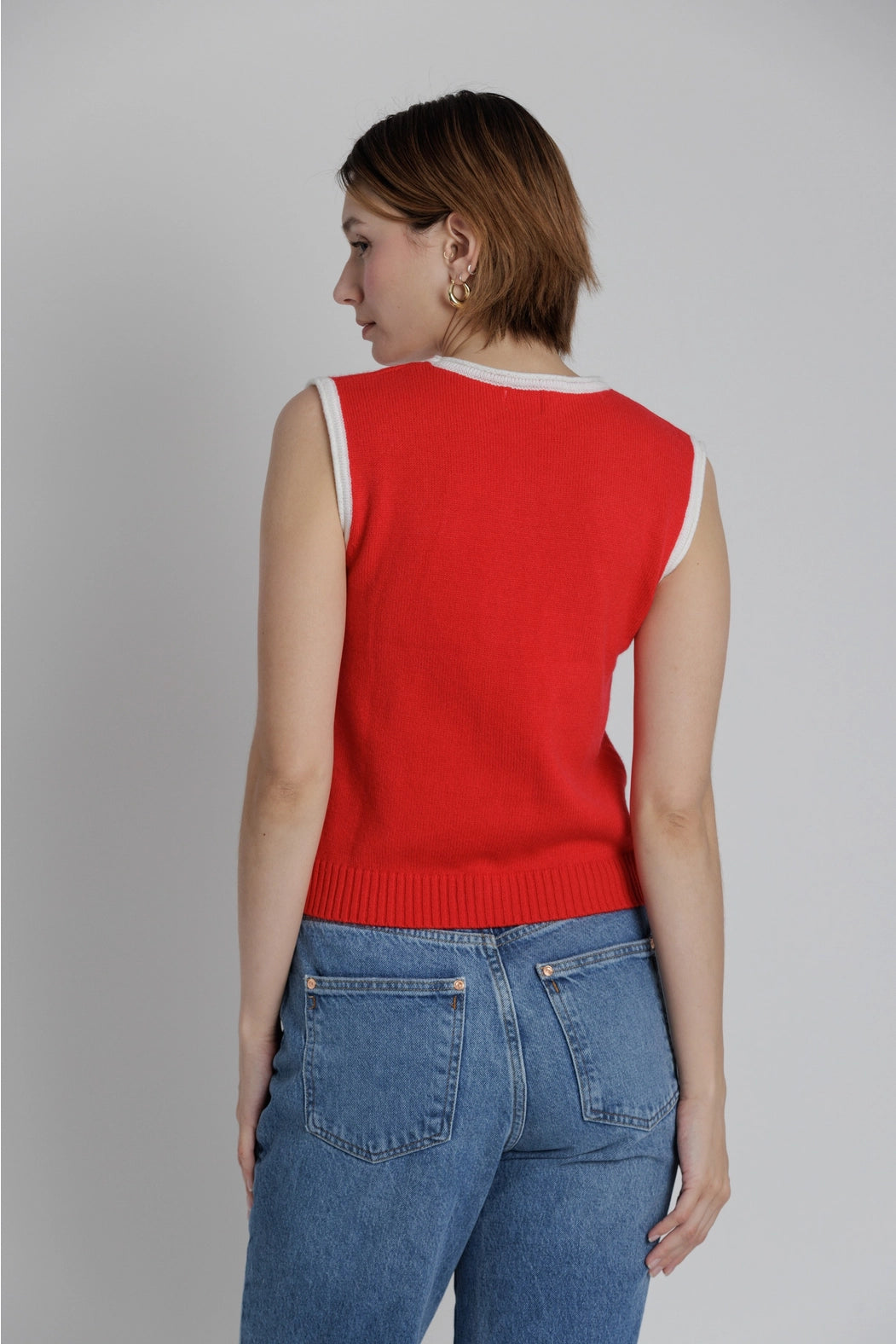 Contrast Cord Sleeveless Sweater Shop Expeditions
