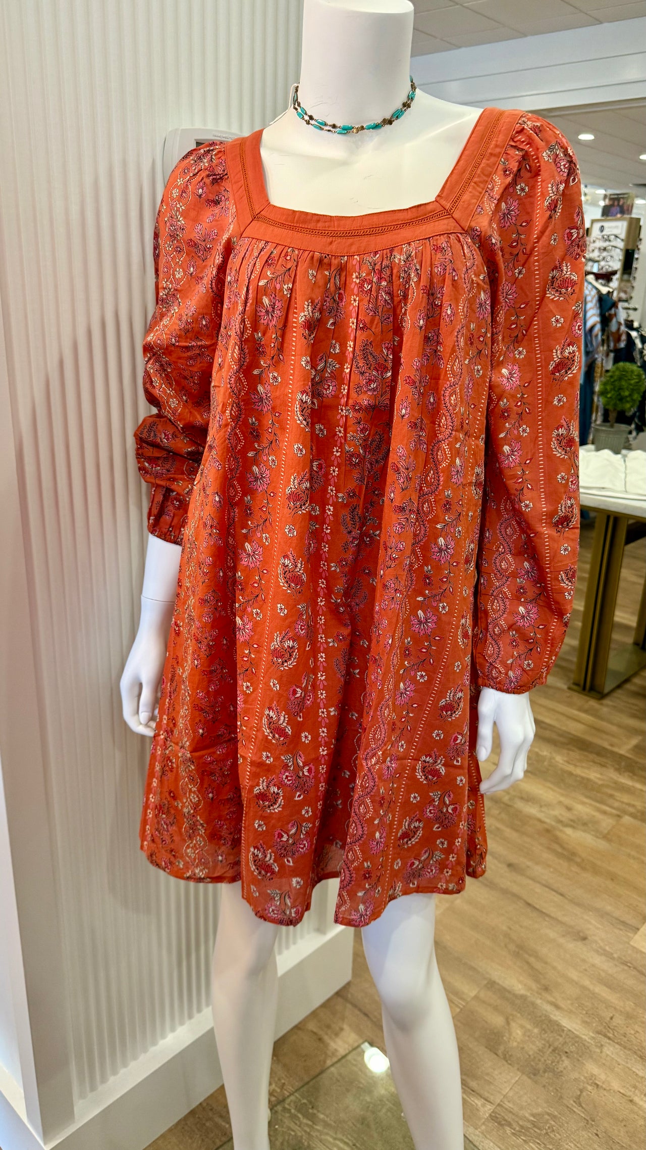 Sierra Dress Bila