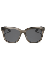 Bella Square Sunglasses in Smoke Marble Grey | Diff Eyewear Diff Eyewear