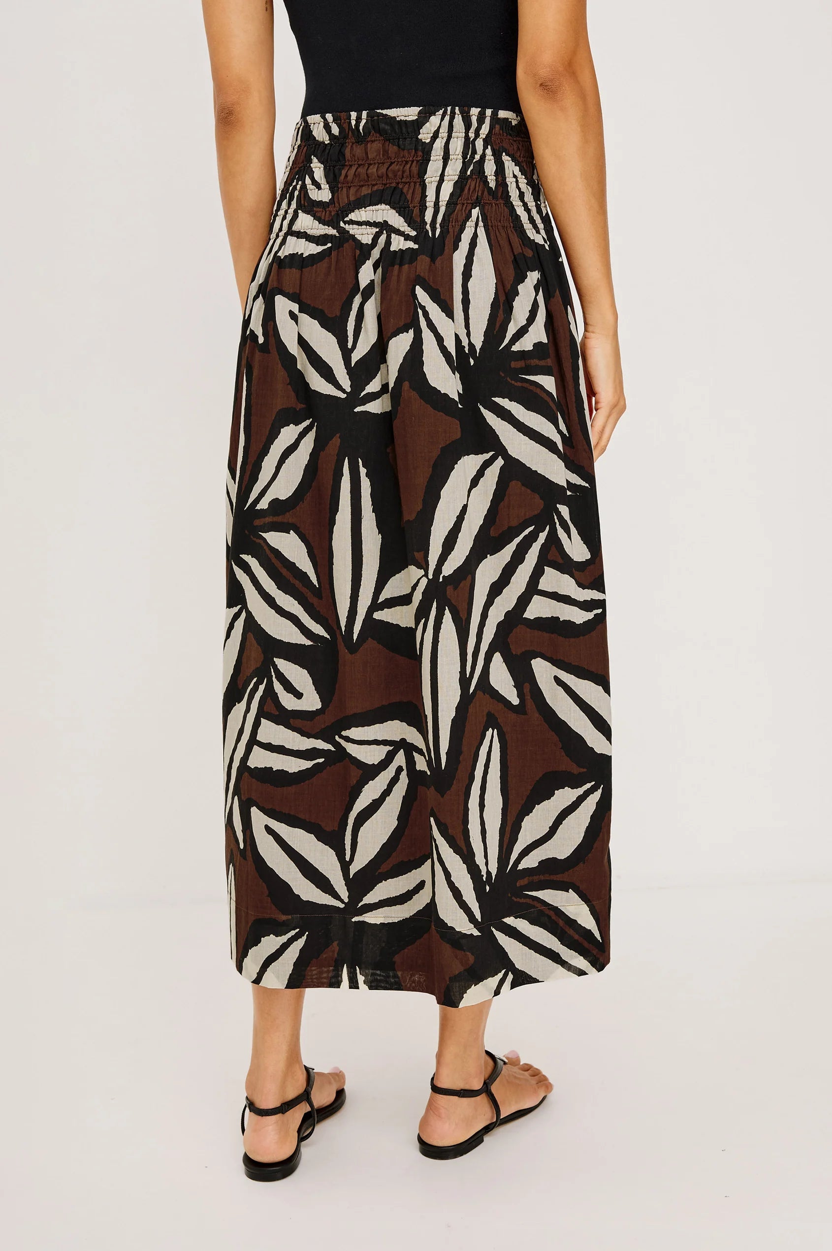 Alessa Skirt Rails