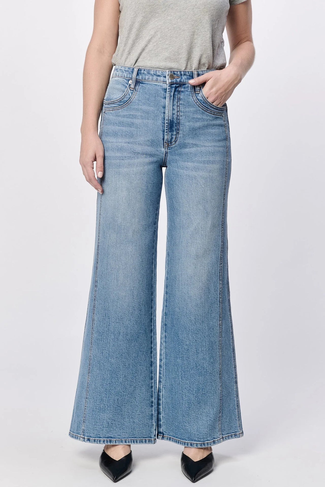 Fiona Wide Leg Jeans Dear John