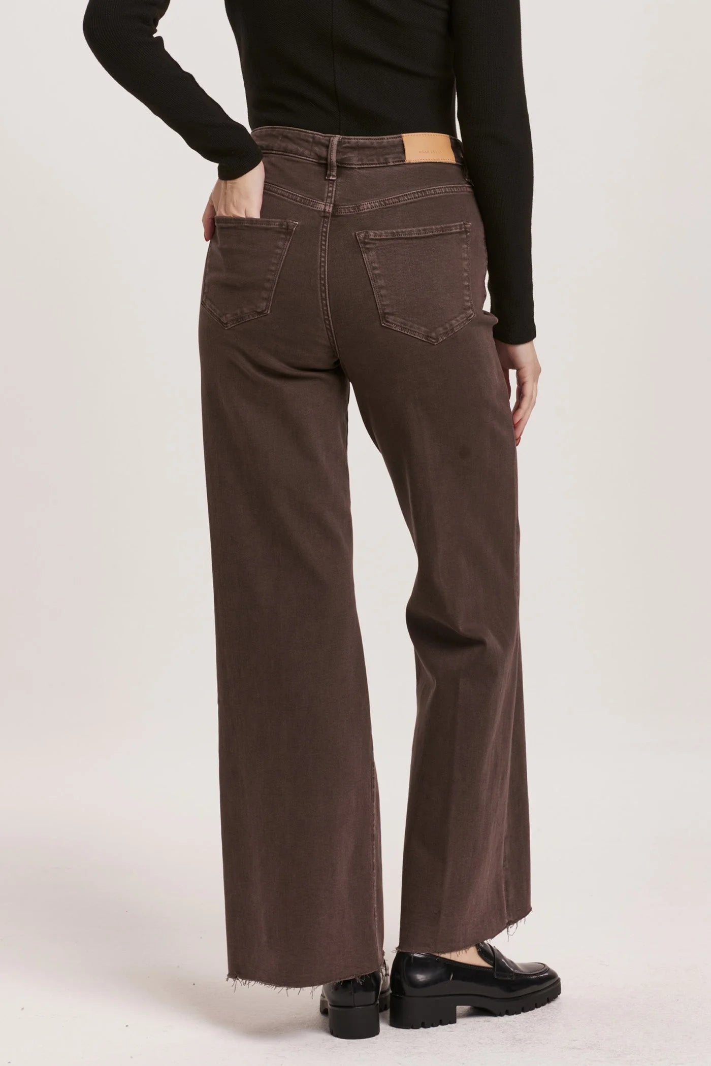 Fiona Wide Leg Jeans Dear John