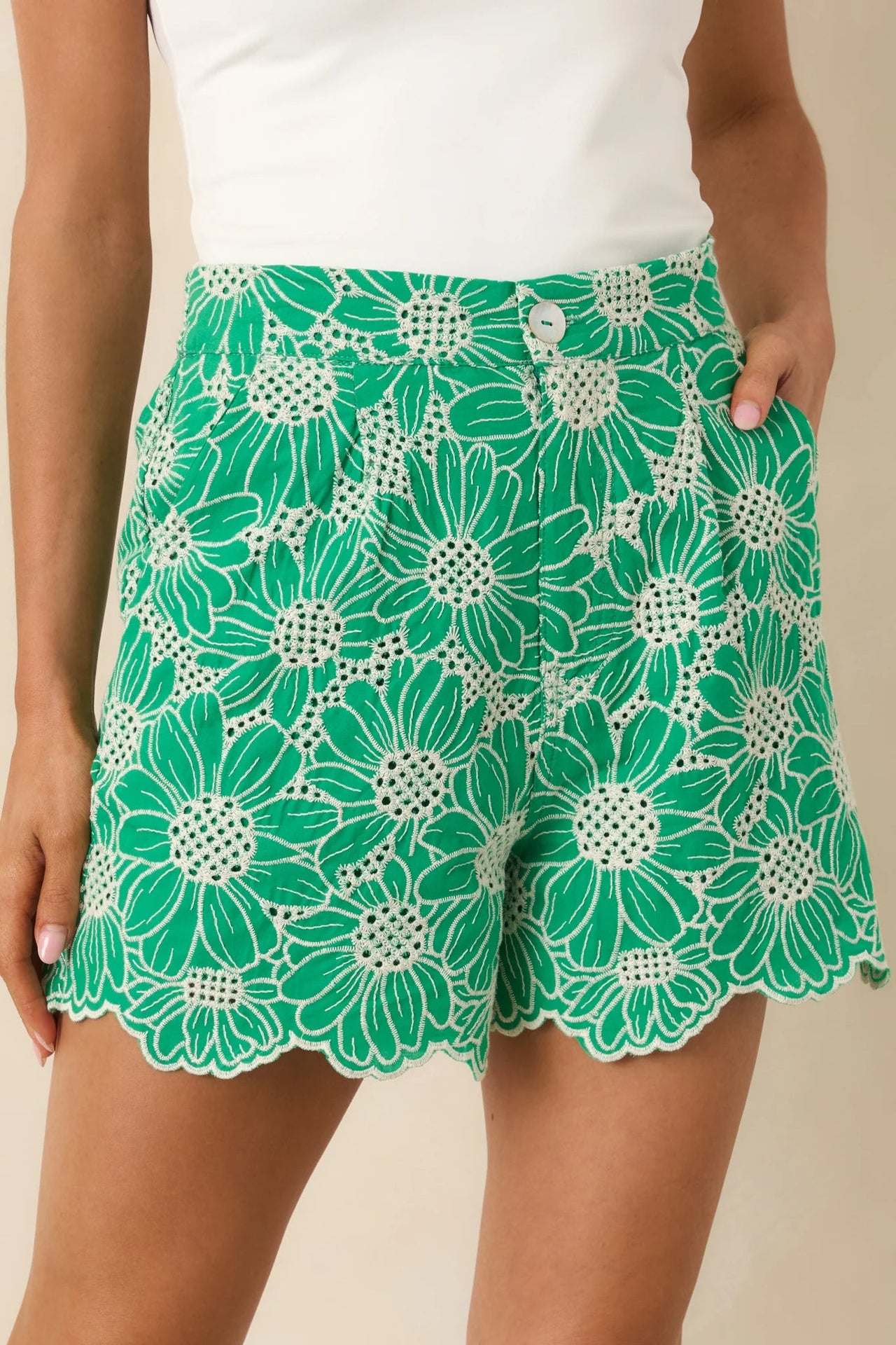 Look At You Green Cotton Floral Embroidered Shorts Entro