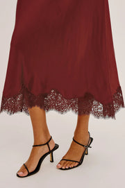 Ebony Skirt Rails