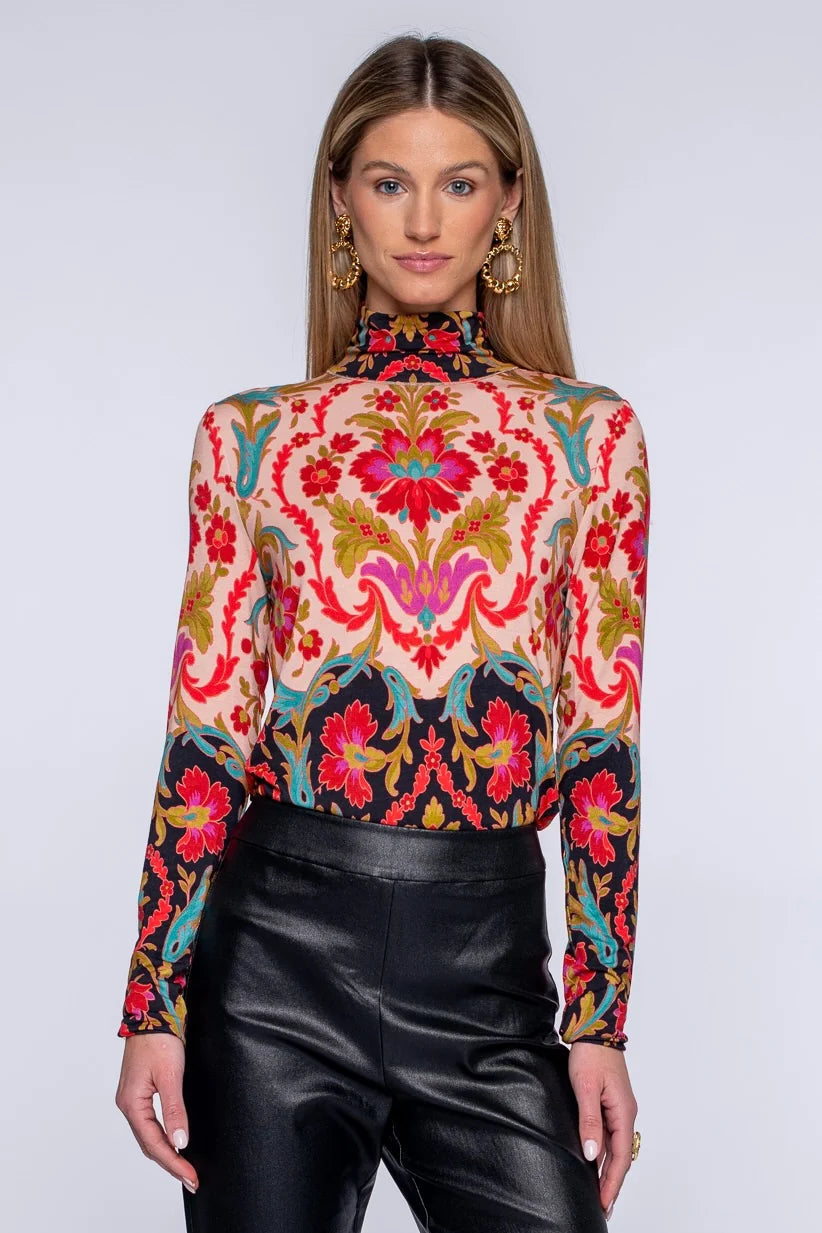 Stevie Top Elizabeth James