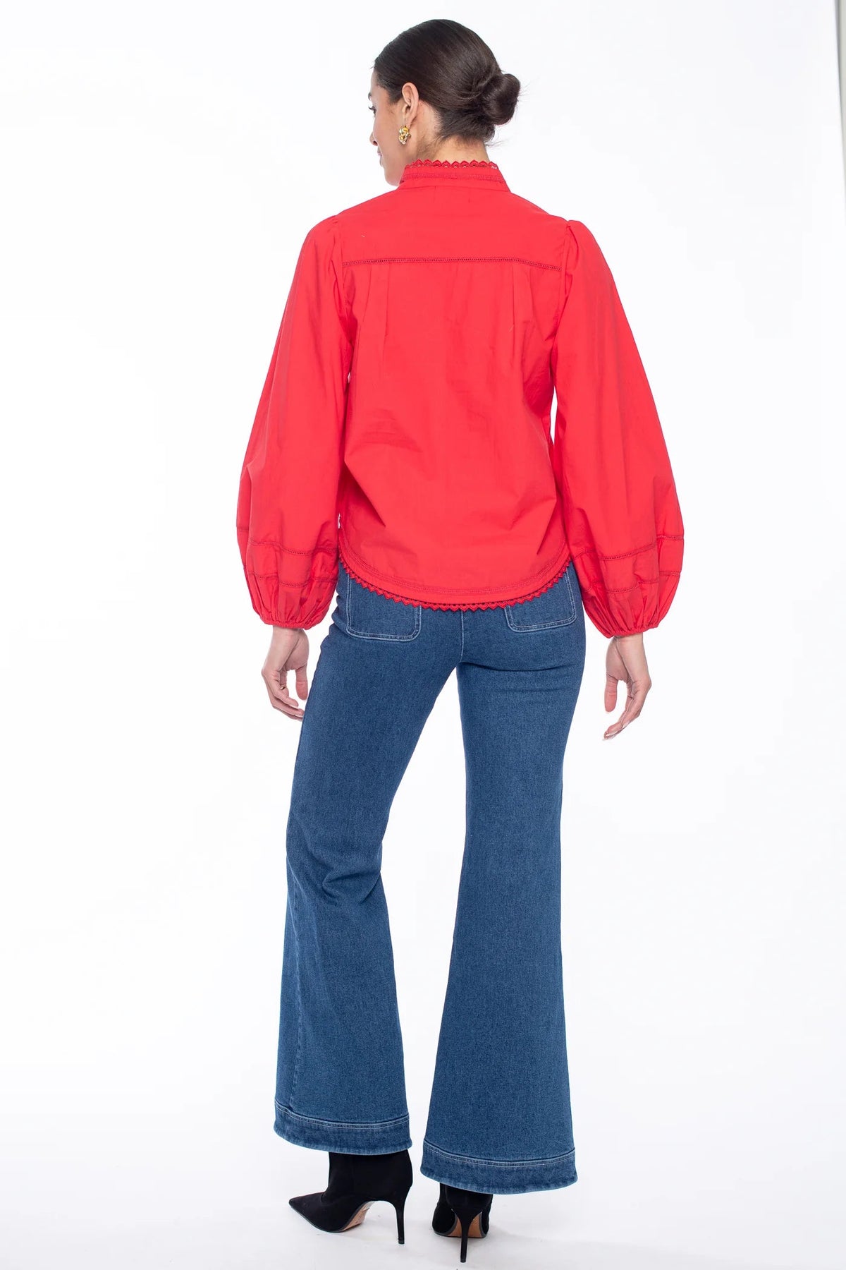 Katie Top Elizabeth James