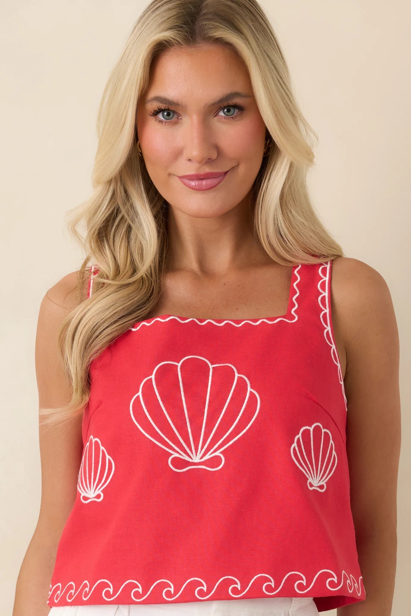 Seashell Embroidered Squared Neckline Cropped Tank Fate
