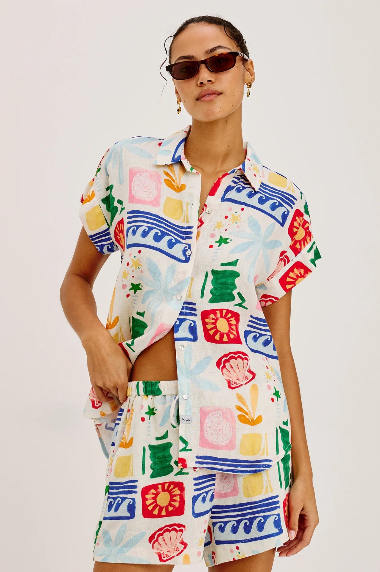 Farrah Shirt Rails