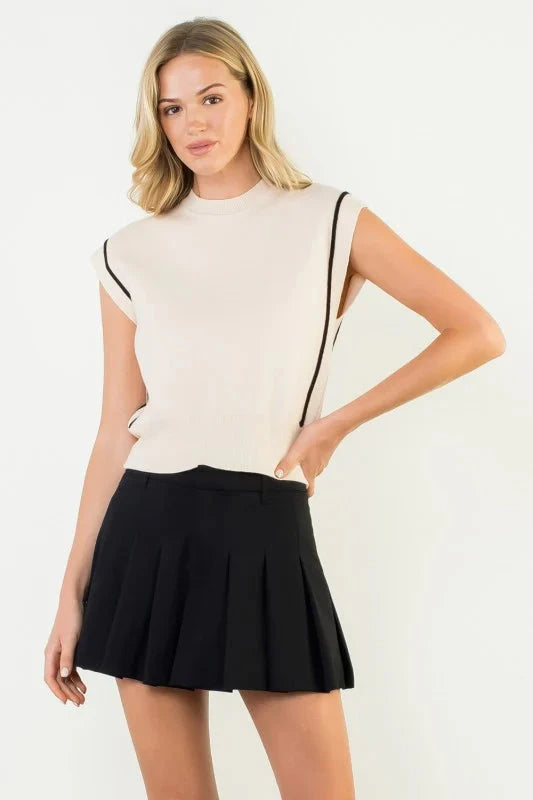 Contrast Trim Sleeveless Knit Top THML