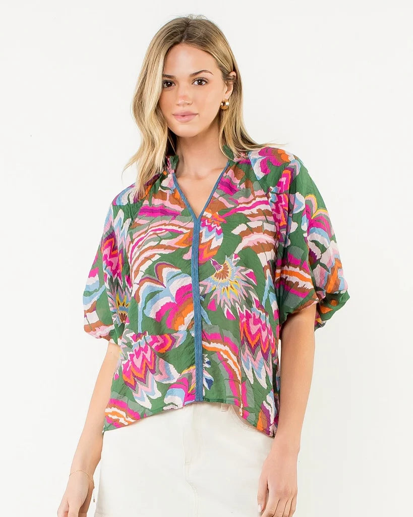 PUFF SLEEVE PRINT VNECK TOP Shop Expeditions