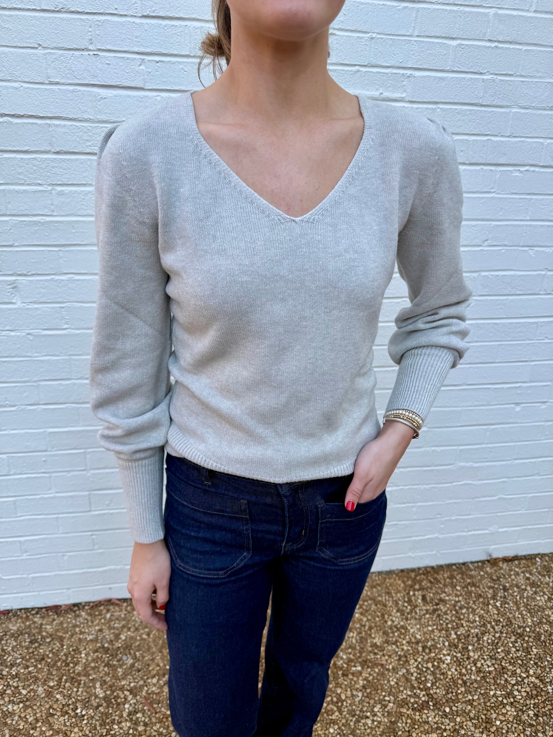 V-Neck Julianne Sweater Astrid