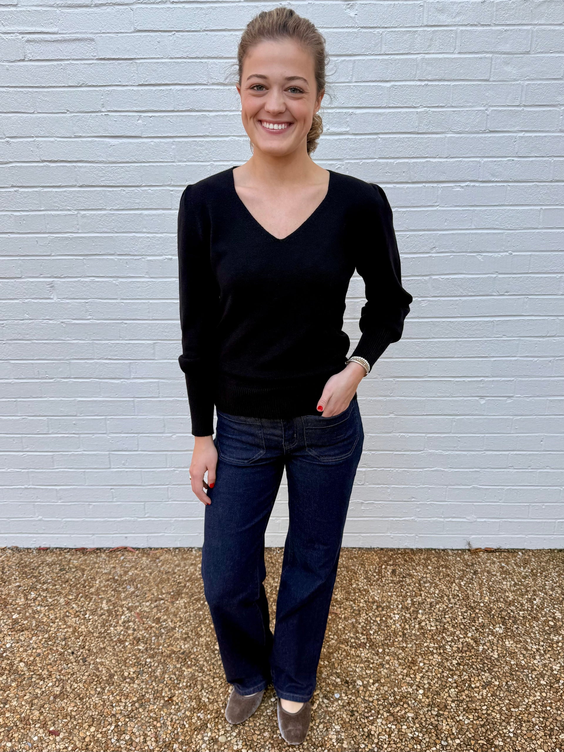 V-Neck Julianne Sweater Astrid