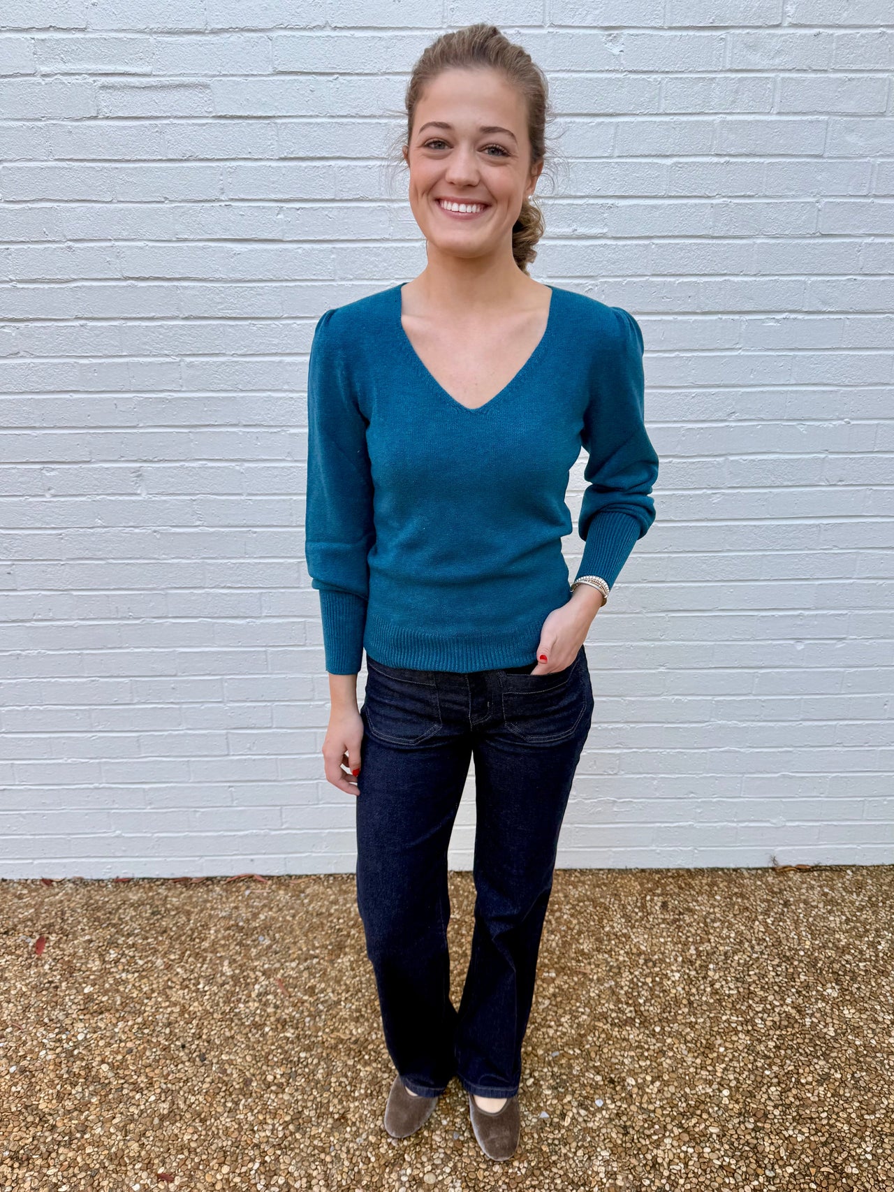 V-Neck Julianne Sweater Astrid