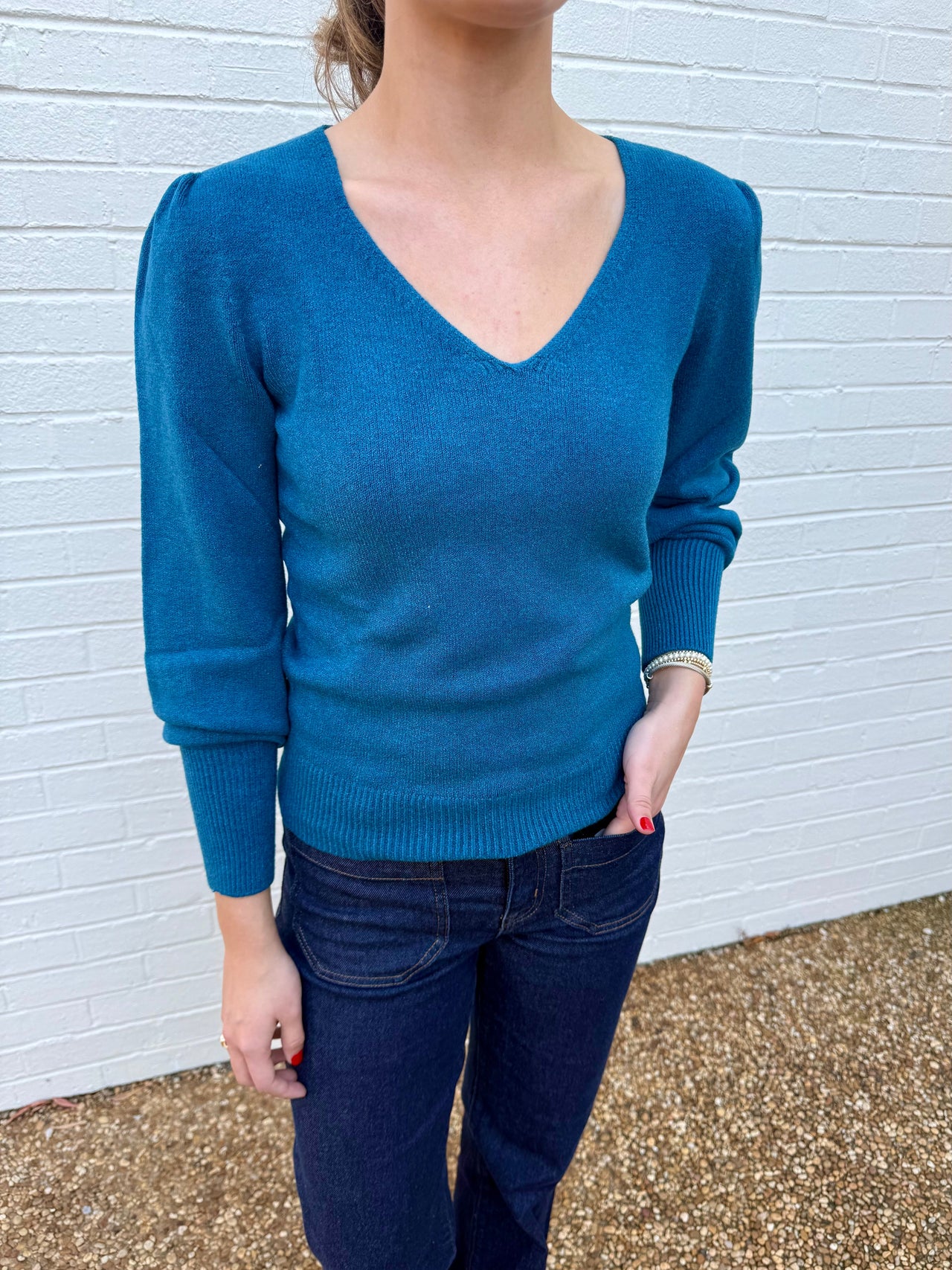 V-Neck Julianne Sweater Astrid