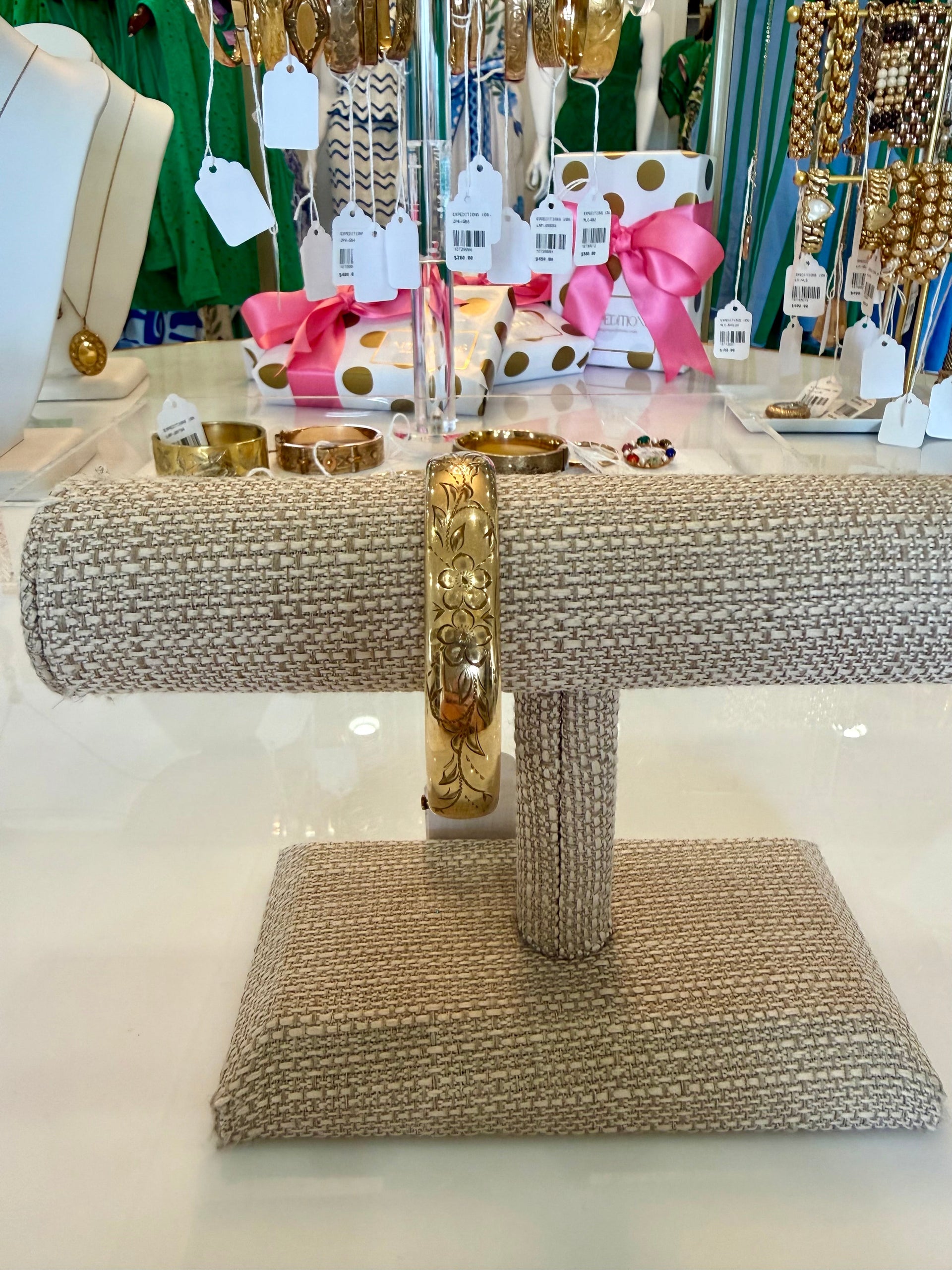 Gold Bangle Jessica Pack Antiques