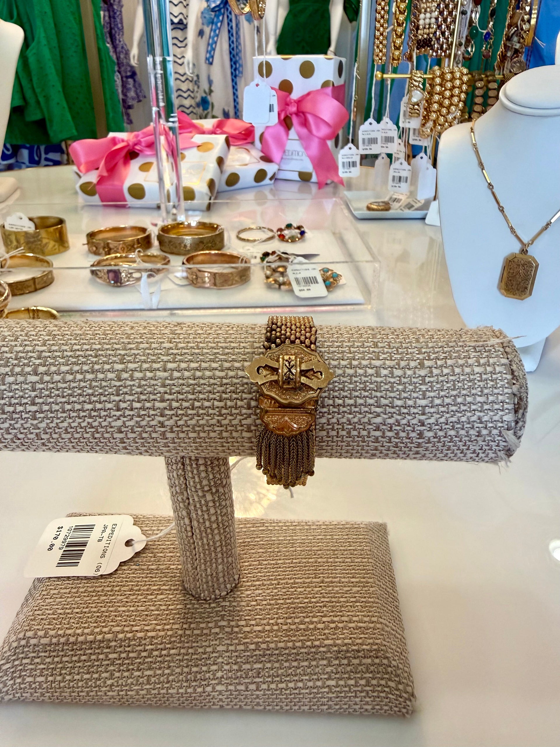 Tassel Bracelet Jessica Pack Antiques