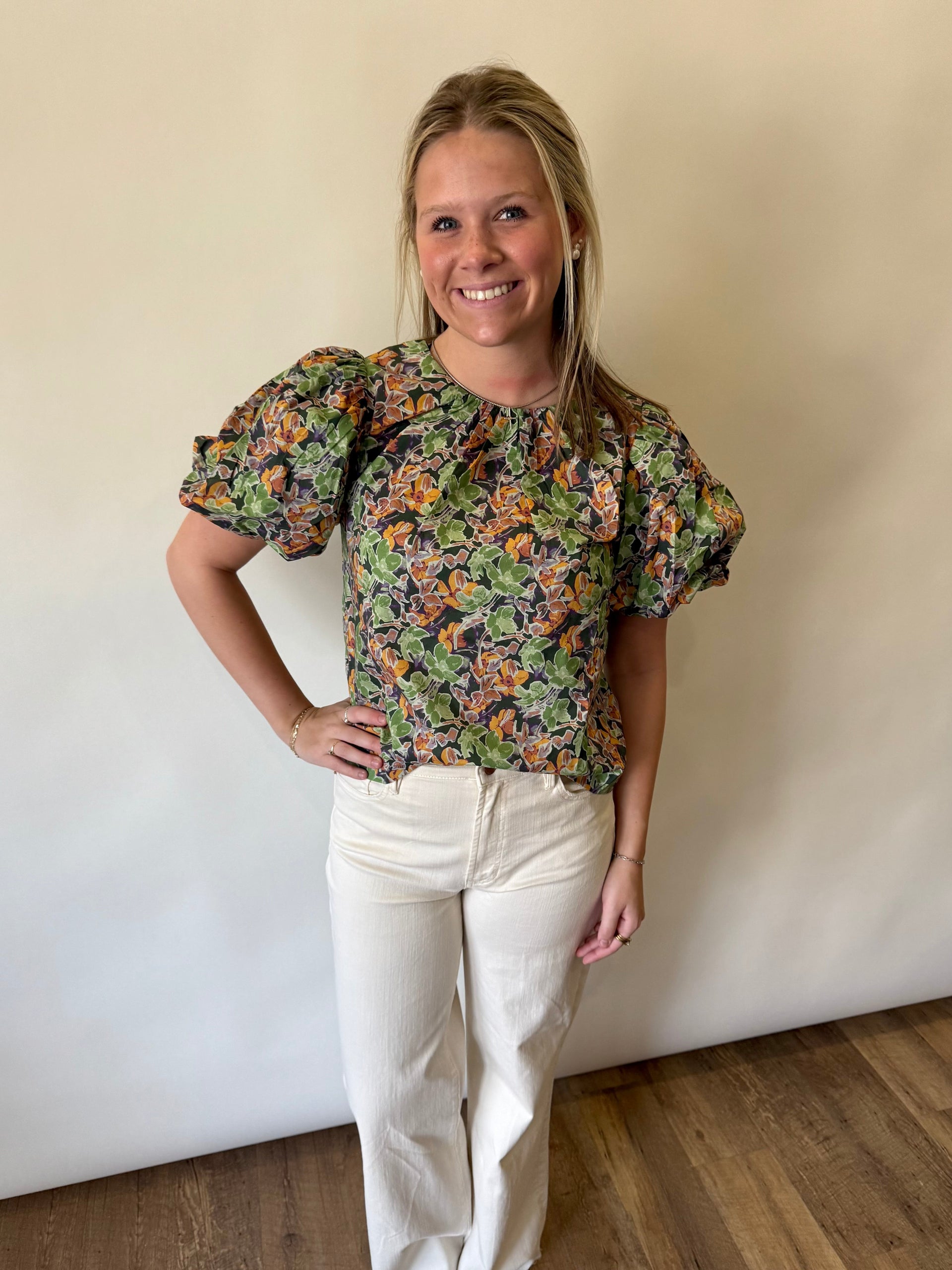 Floral Puff Sleeve Top Pinch