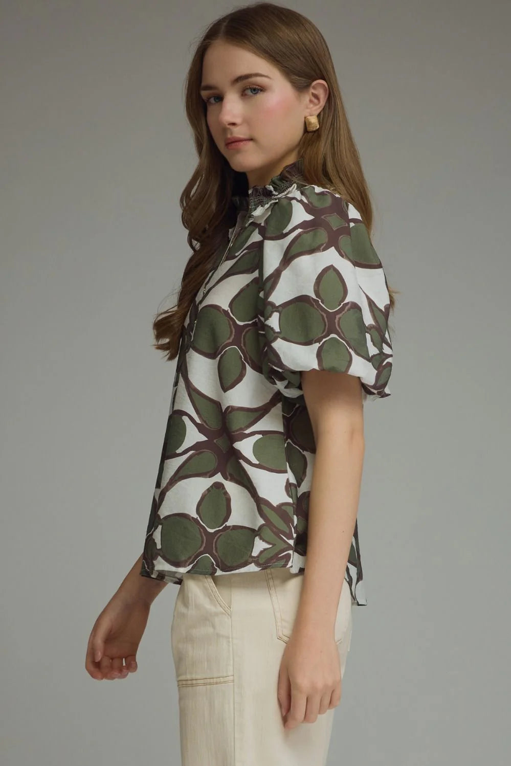 Olive Puff Sleeve Smocked Top Entro